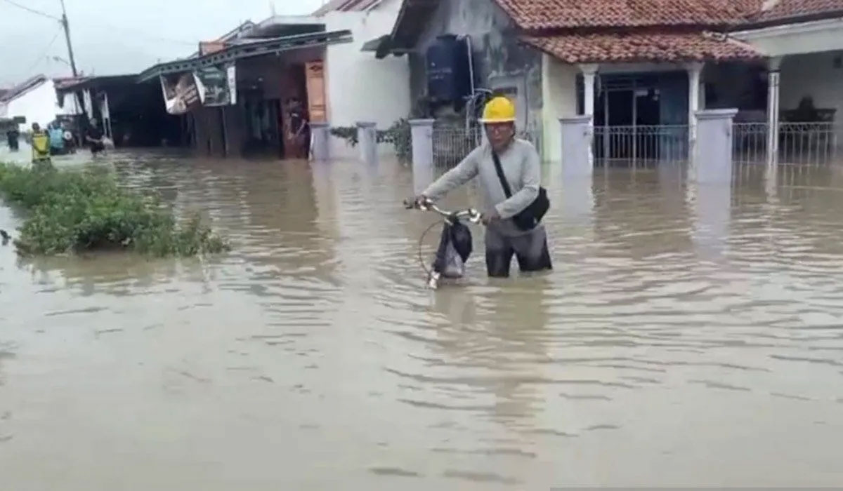 Banjir Besar! Sungai Comal Meluap, Ribuan Rumah di Pemalang Terendam Parah