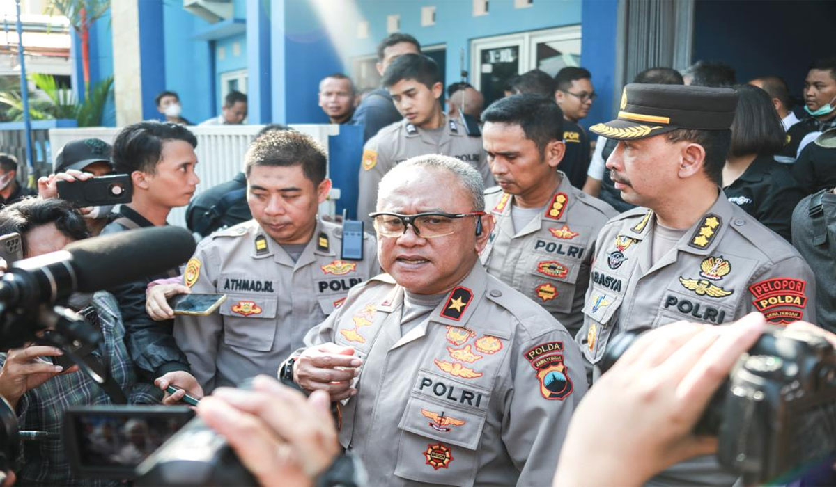 VIRAL! Polisi Grebek Bisnis Obat Terlarang di Karanganyar, 3 Pemuda Tak Berkutik